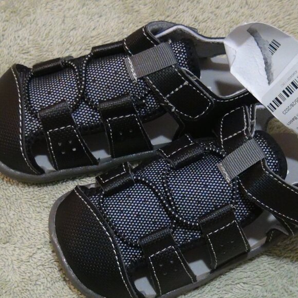 Kid’s See Kai Run Basics Water Shoes Slip On Sandals Grey Size 8 - Picture 2 of 13